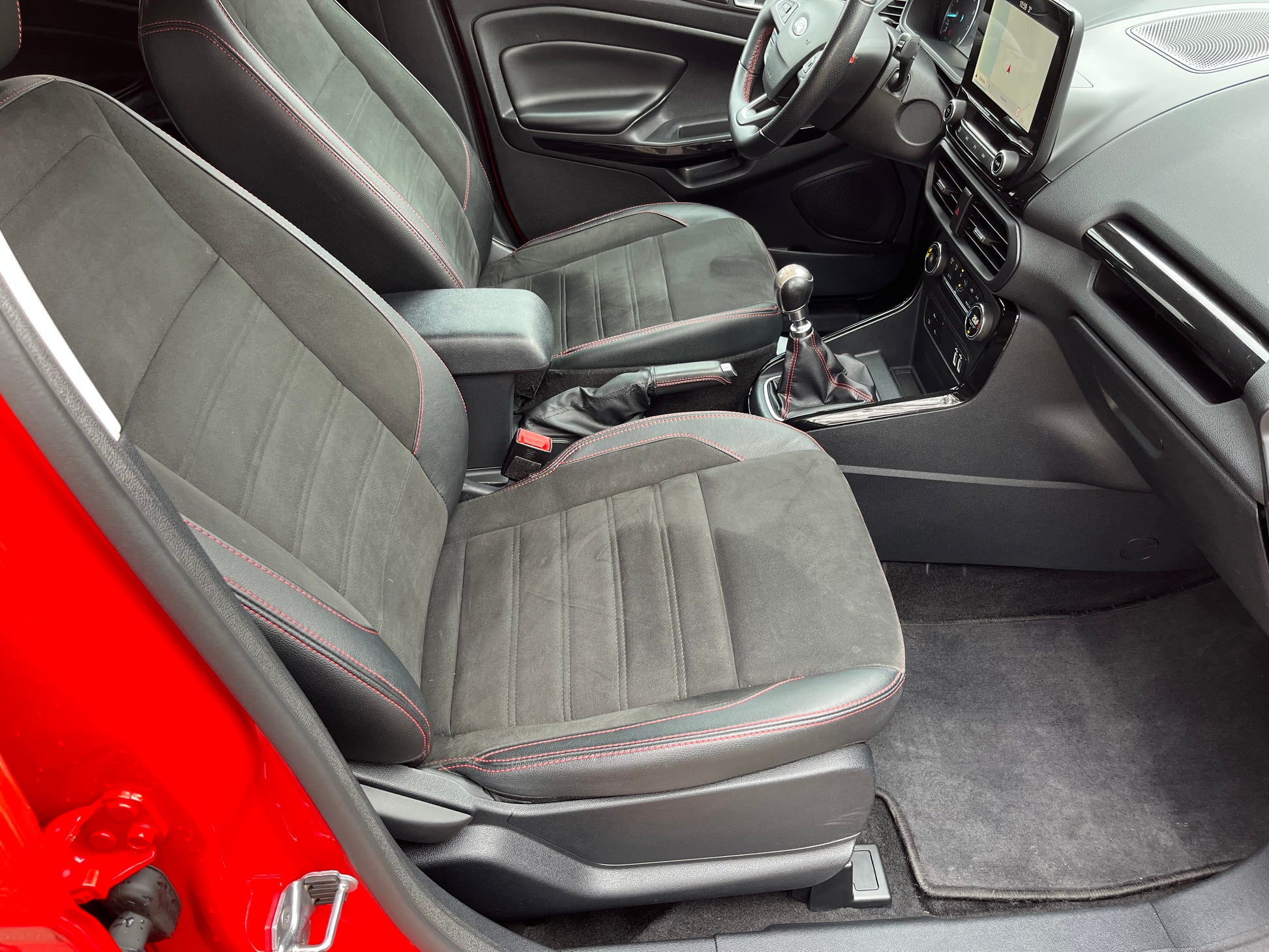 Ford EcoSport 1.0 EcoBoost ST-Line Black