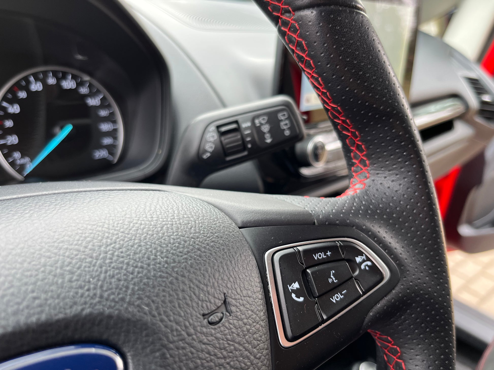 Ford EcoSport 1.0 EcoBoost ST-Line Black