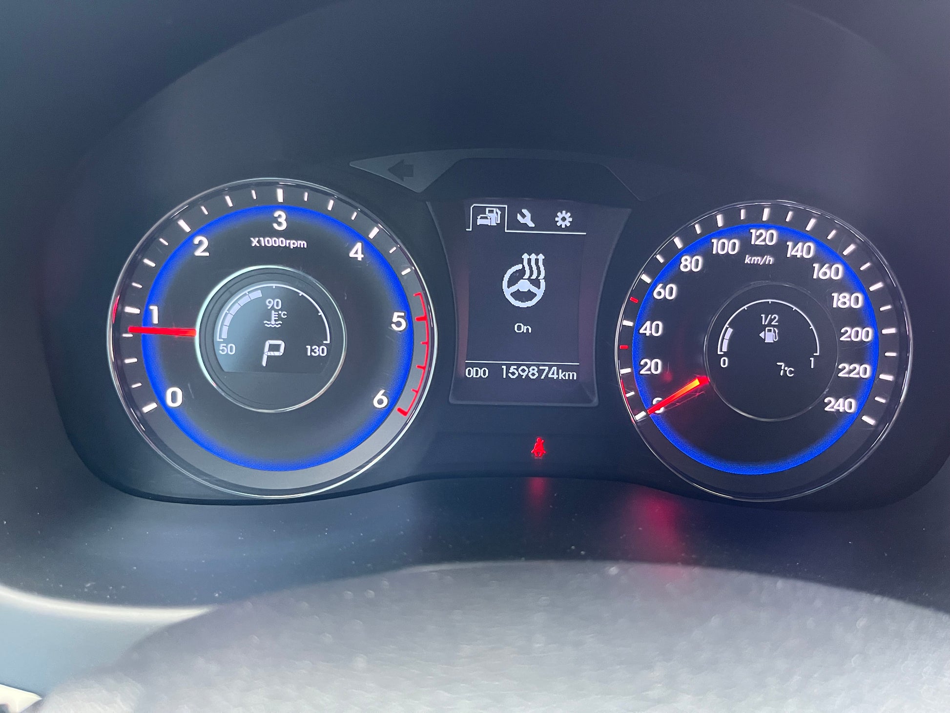 Hyundai i40 Kombi blue 1.7 CRDi DCT Premium