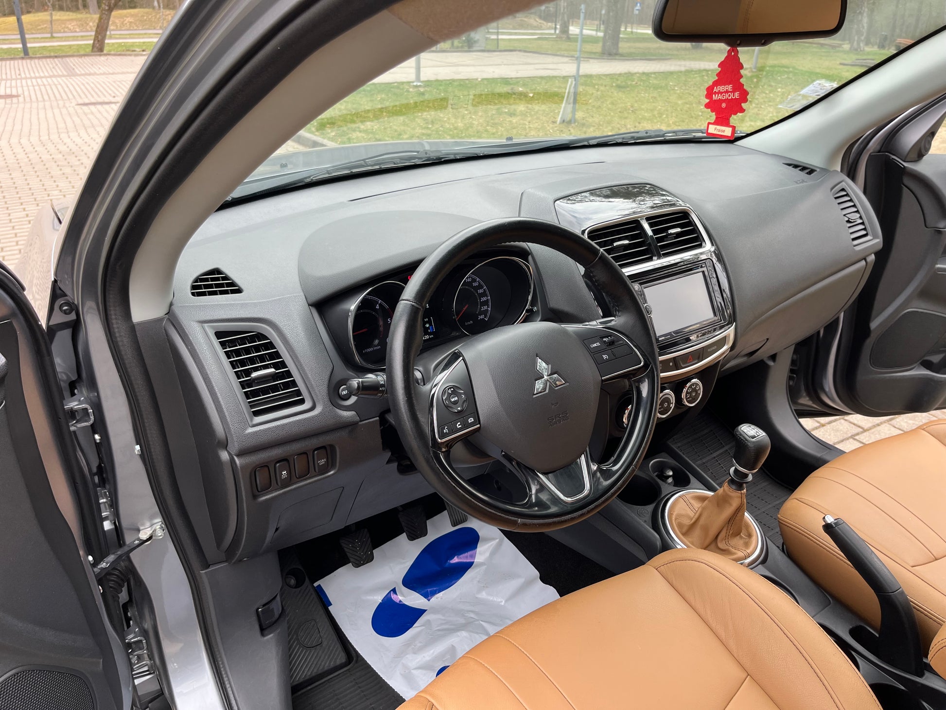 Mitsubishi ASX 1.6 DID Invite 4WD AS&G